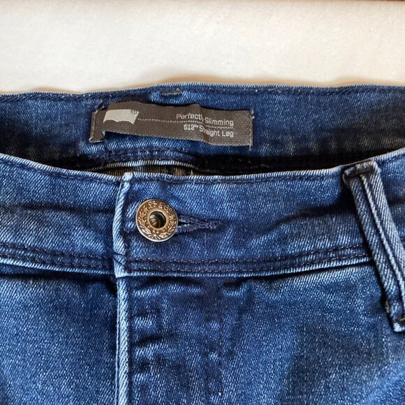 Levi's Perfect Slimming Straight Leg 512 12M Cotton Blend Blue Jeans - Picture 3 of 6
